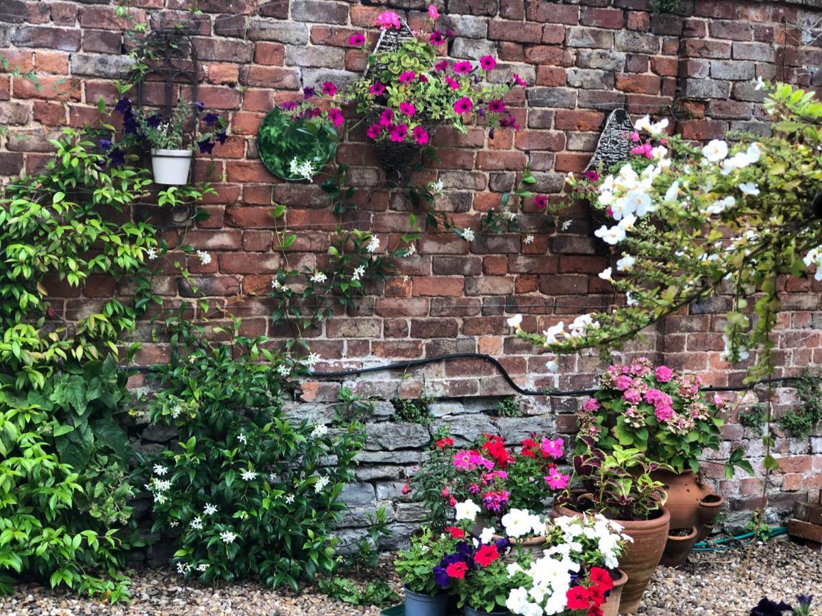 Monkspool B&B Church End Exterior foto